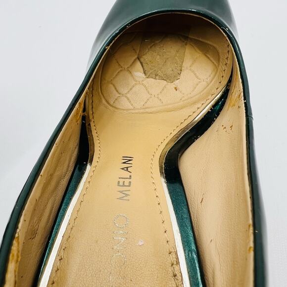 Antonio Melani Hunter Green Patent Leather Pump - Picture 10 of 10
